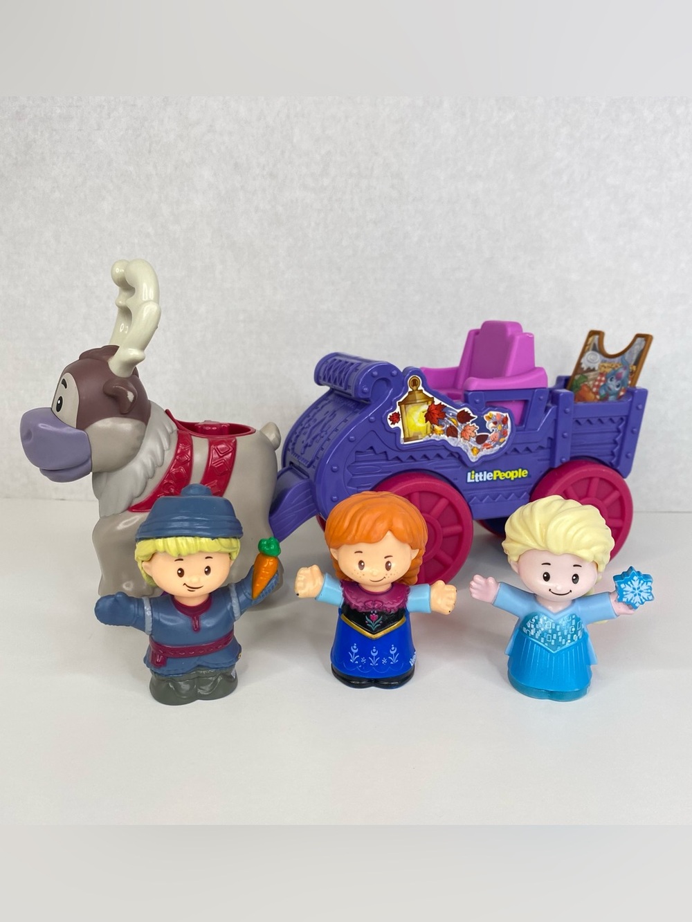 Fisher Price Little People Disney Frozen Anna Elsa Kristoff Wagon with Sven